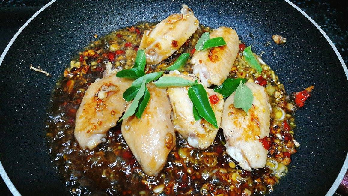  Ayam  Masak Serai Ala Thai Simple Akan Buat Anda Tak Keruan 