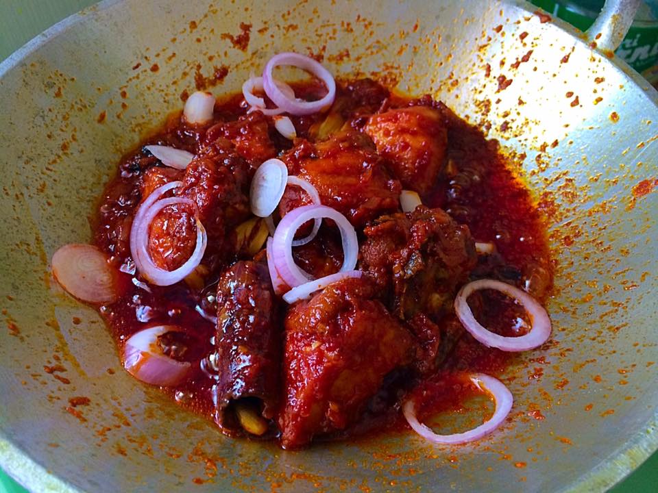Dapur Bujang Ayam Masak Merah  Desainrumahid.com