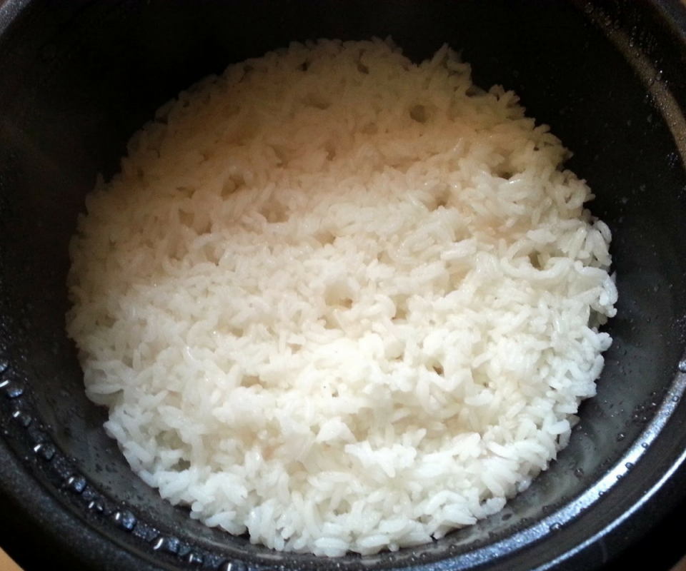 6 Cara Masak Nasi Supaya Tak Cepat Basi Boleh Tahan Sampai 2 Hari 6 Cara Masak Nasi Supaya Tak Cepat Basi Boleh Tahan Sampai 2 Hari Rasa