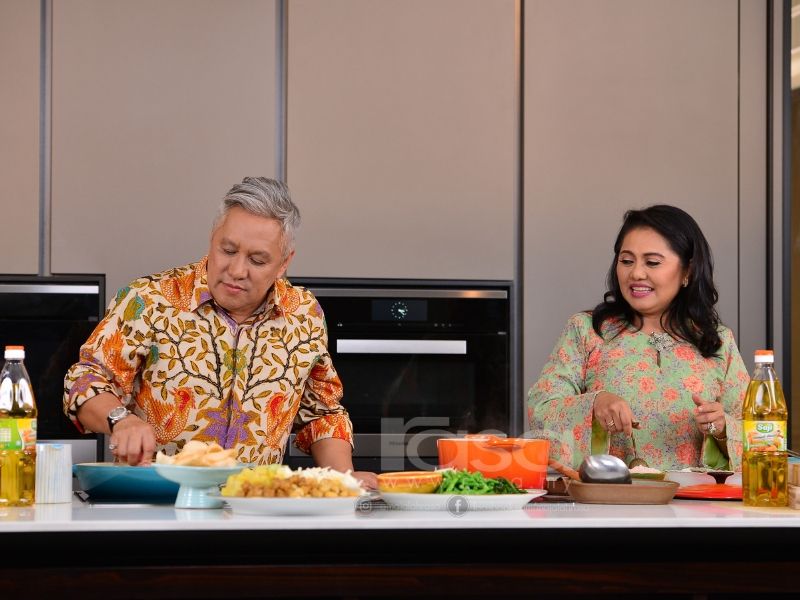 Raja Azura Seronok Masak Pecal &#038; Badak Berendam, Masakan Kegemarannya.