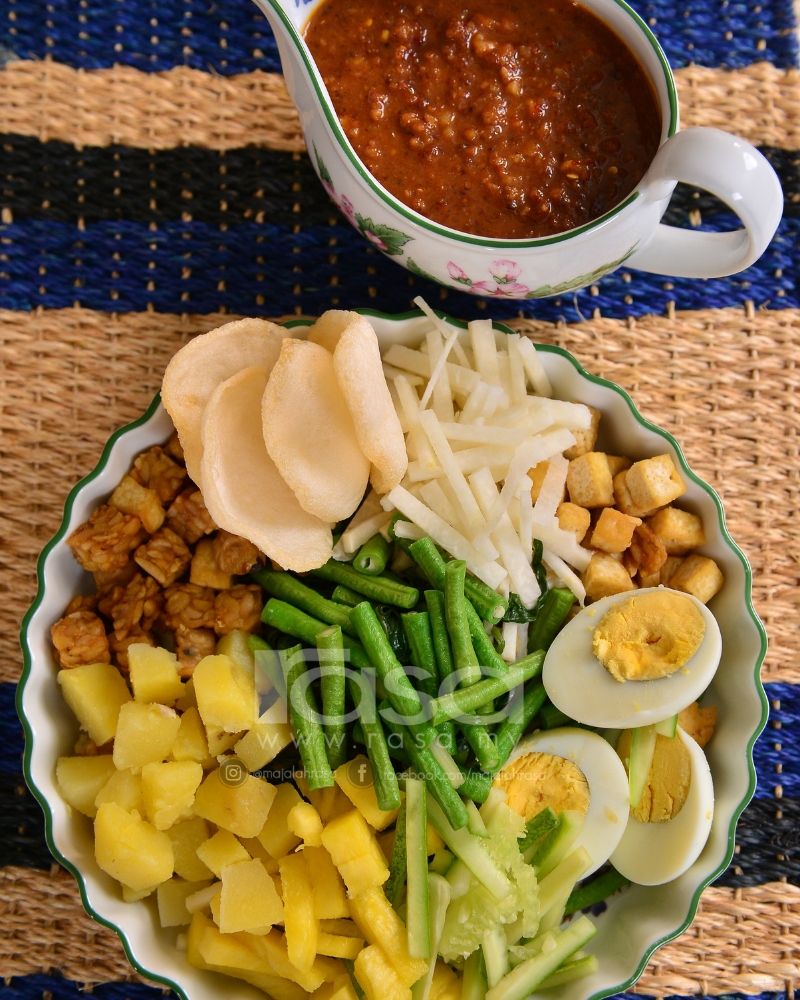 Raja Azura Seronok Masak Pecal &#038; Badak Berendam, Masakan Kegemarannya.