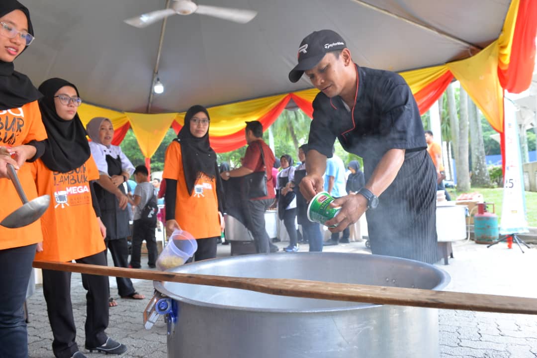 Kemeriahan Majlis RASA Bubur Lambuk Mega Warisan Selangor 2019, Keenakan Dinikmati Bersama