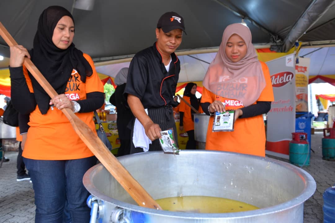 Kemeriahan Majlis RASA Bubur Lambuk Mega Warisan Selangor 2019, Keenakan Dinikmati Bersama