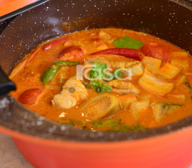 Kari & Asam Pedas Air Tangan Puan Sri Nisa  Memang Umppp.