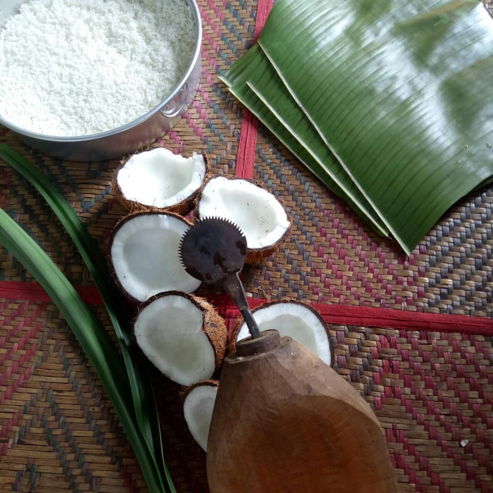 Cara Buat Ketupat Daun Pisang. Mudah & Sangat Sedap.
