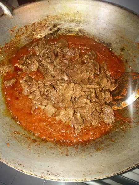 Rendang Daging Rempah Hitam Makan Tak Pernah Jemu