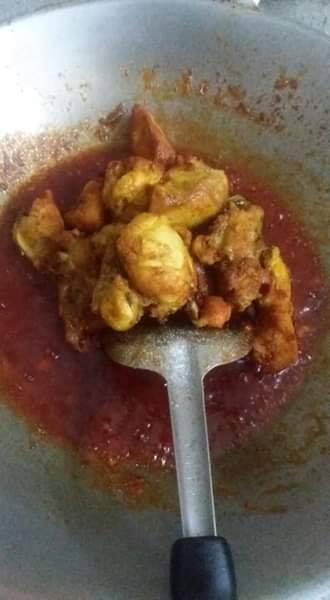 Resipi Mudah Ayam Masak Merah