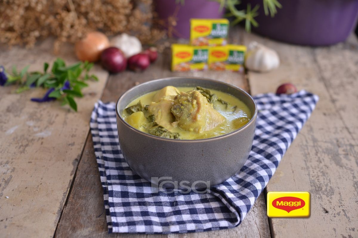 Kiub Ayam Maggi Melengkapkan Cita Rasa Masak Lemak Cili Padi Ayam dan Pucuk Ubi