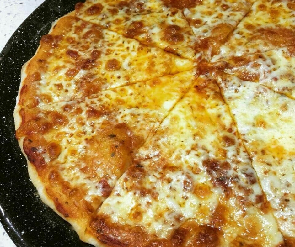 Cara Mudah Buat Piza Homemade, Tak Perlu Uli