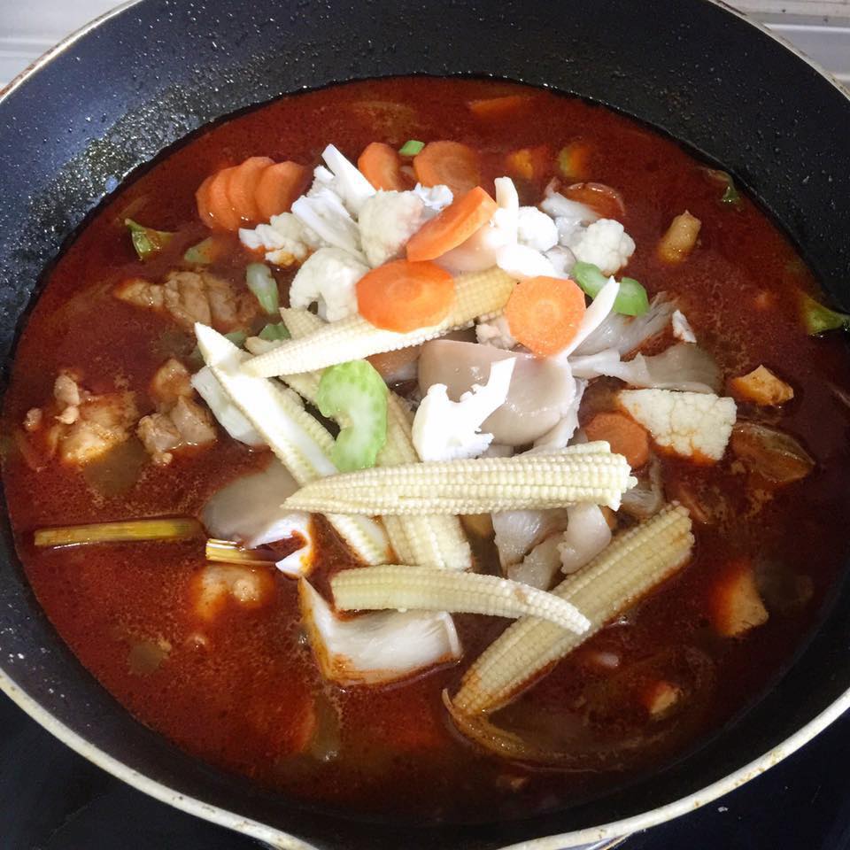 Masak Tomyam Sama Rasa Di Kedai Siam