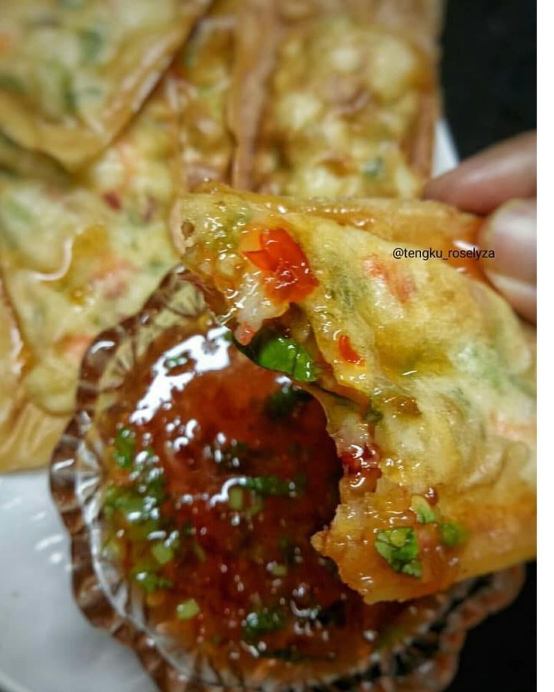 Pancake Popia Kpop Berinti Udang, Eh Kpop … Layan Aje Citarasa Anak Muda .