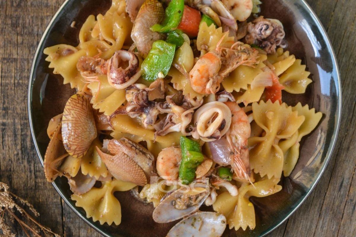 Pasta Bow Tie Pedas Seafood, Kena Cuba Baru Jatuh Cinta