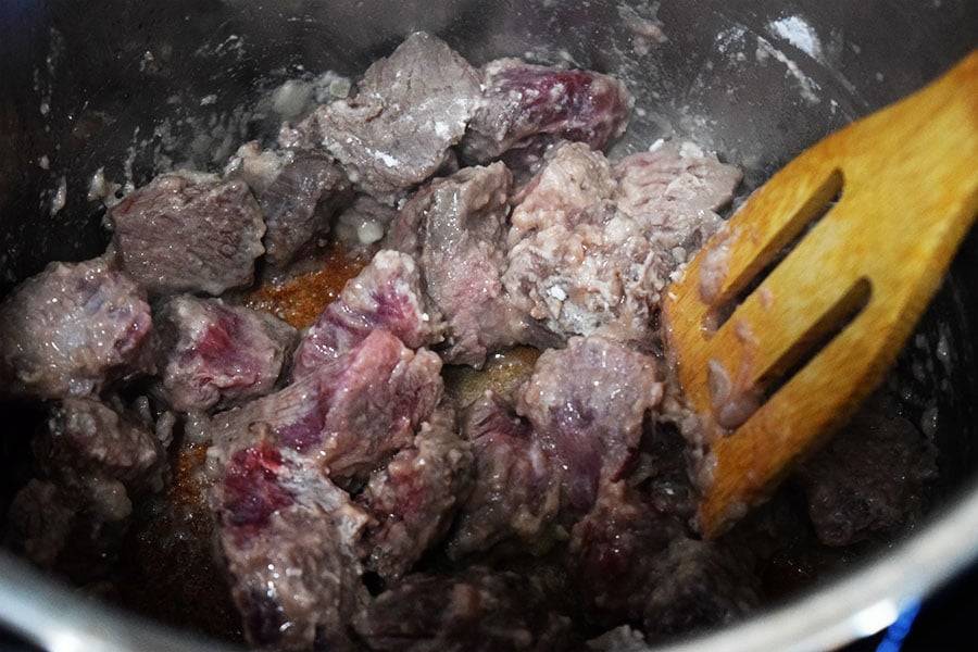 4 Cara Senang  Masak Daging Korban Tak Liat Atau Keras.