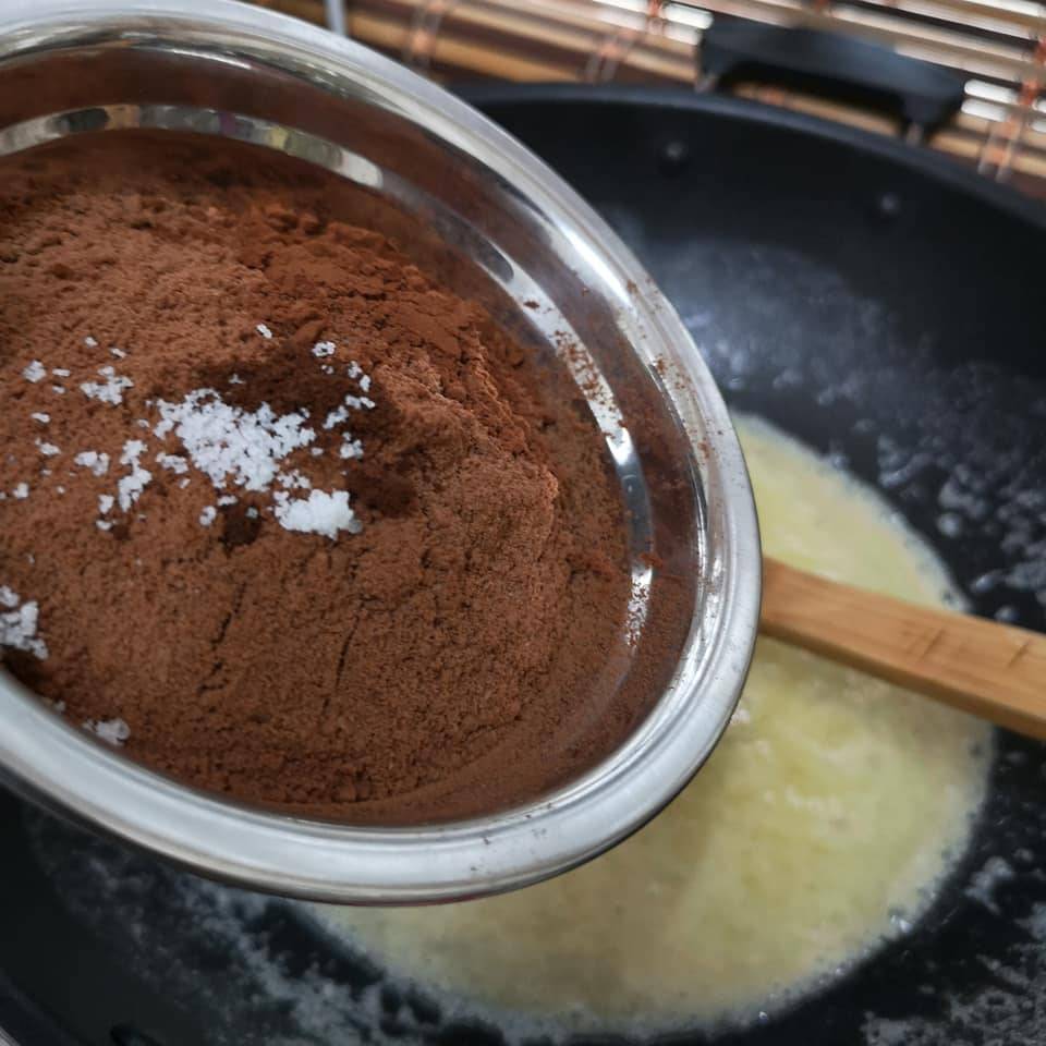 Resipi Viral Kek Batik Indulgence Yang Sedap & Mudah Dihasilkan.