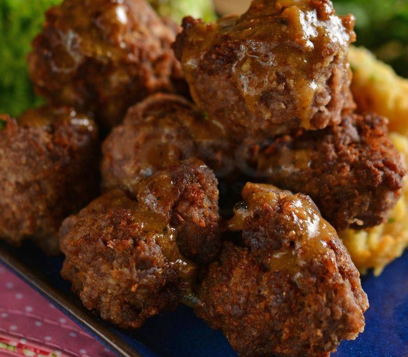 Sedapnya, Olah Meatball Dalam Pelbagai Menu.