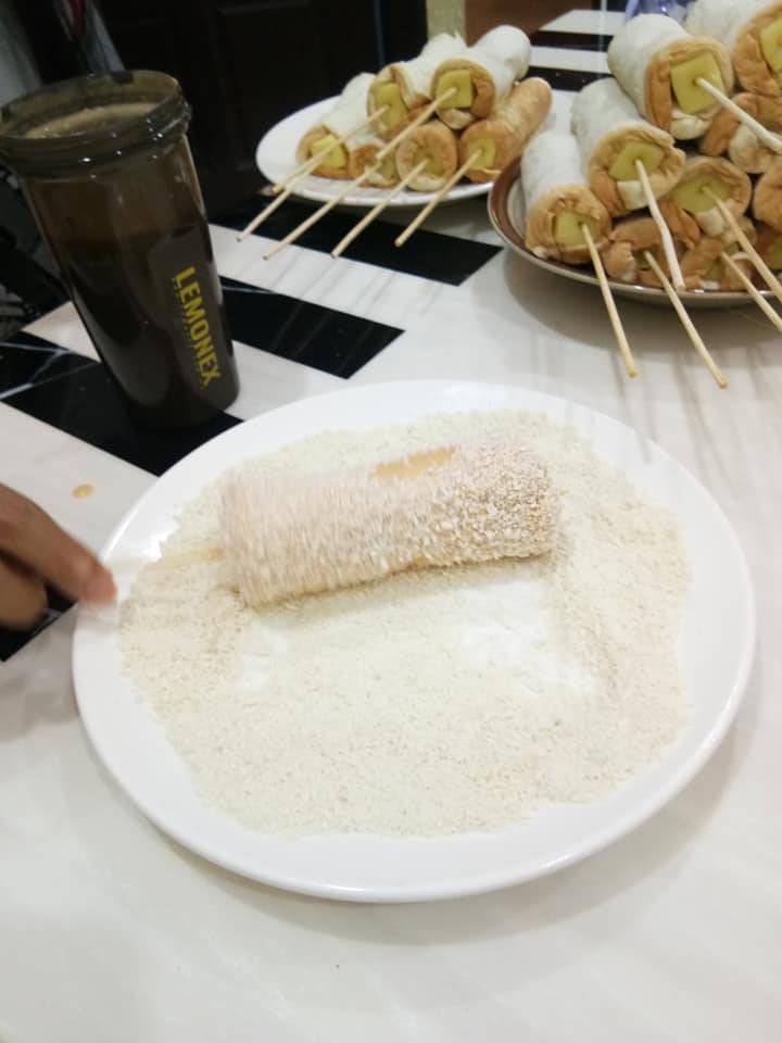 Resipi Ala Corndog Yang Sedap & Boleh Buat Secara Homemade.