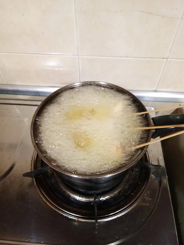 Resipi Ala Corndog Yang Sedap & Boleh Buat Secara Homemade.