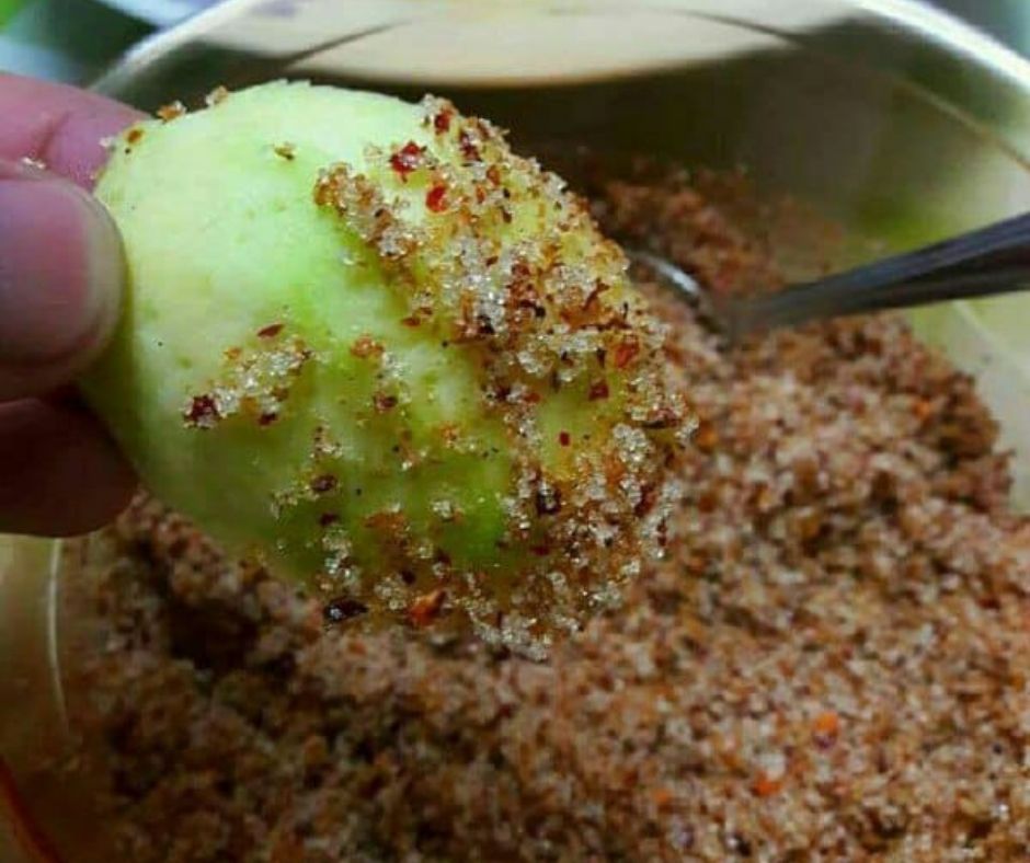 Puas Hati Makan Buah Cecah Serbuk Colek Ala Thai Macam Ni