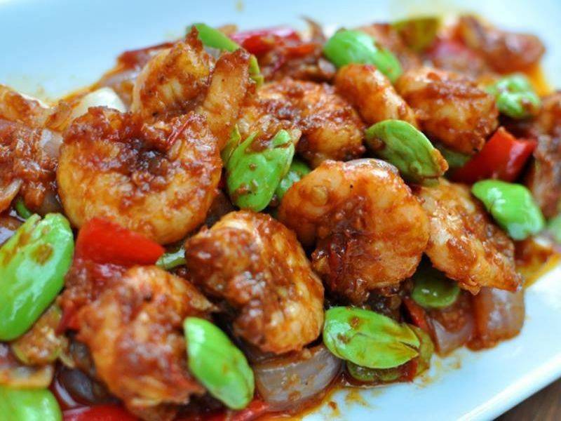 4 Langkah Simpan Petai Supaya Tahan Lama, Cubalah Sambal Udang Petai Sedap Meletop.