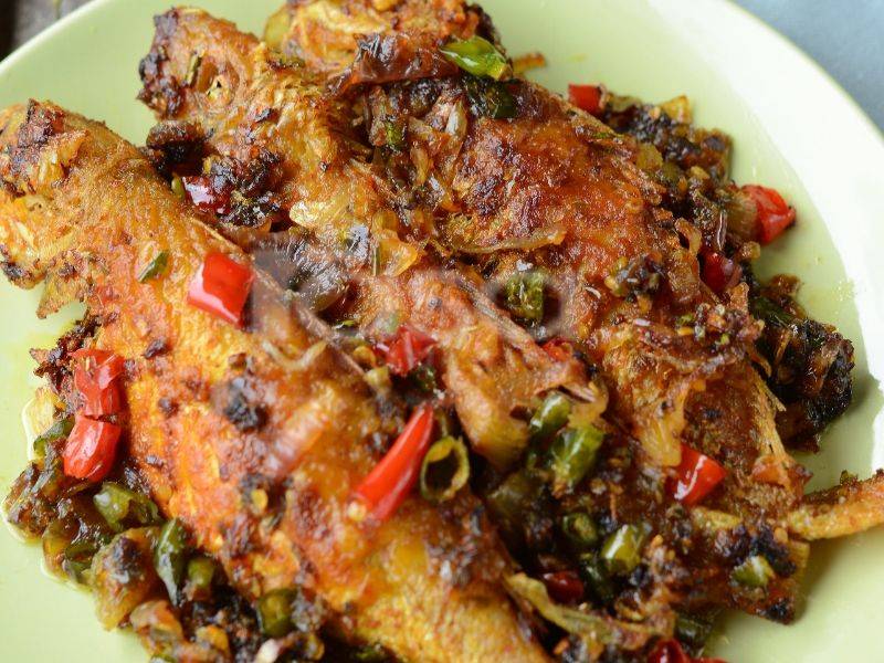 3 Versi Ikan Sambal Cili Boleh Korang Cuba, Sedap &#038; Mudah.