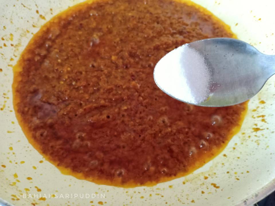 Cara Mudah Masak Sambal Sotong Kembang Yang Sedap.