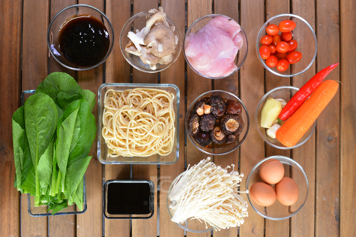 Dapur Rasa: Campak-Campak Jadi Episod 1 – Resipi Yee Mee Goreng Cendawan & Sekaya Labu Pulut.