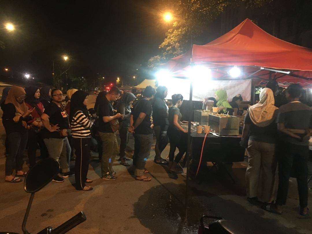 Odeng Topoi, Oden Viral Dengan Kuah Gabungan Asam Pedas & Tomyam