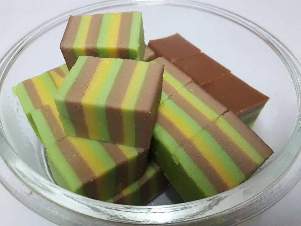 Hanya Guna 3 Bahan, Ini Resipi Puding Biskut Cream Cracker Paling Mudah.