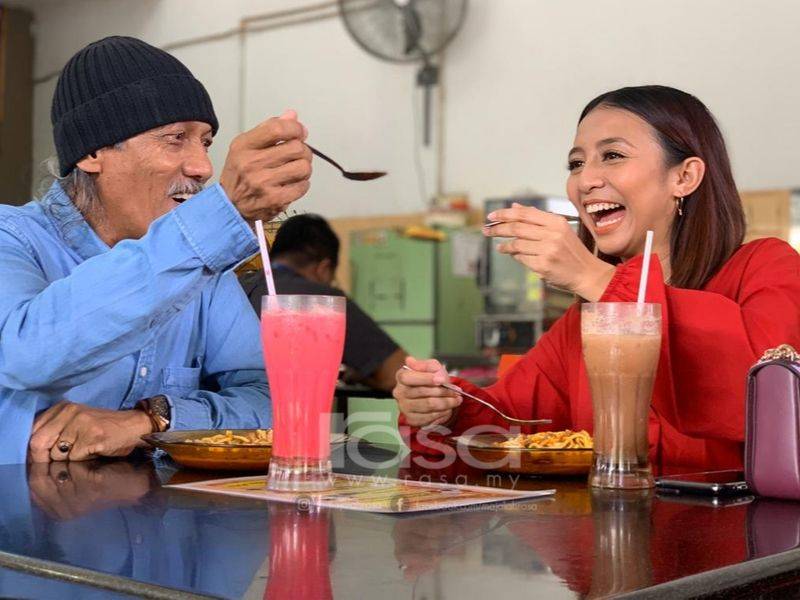 Cik Manggis Dapat Pujian Ayah, Markah Hebat Masakan Mi Bandungnya