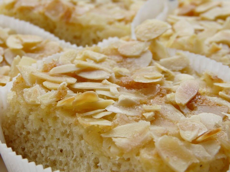 Badam Tinggi Khasiat & Sedap Buat Kudap-Kudap