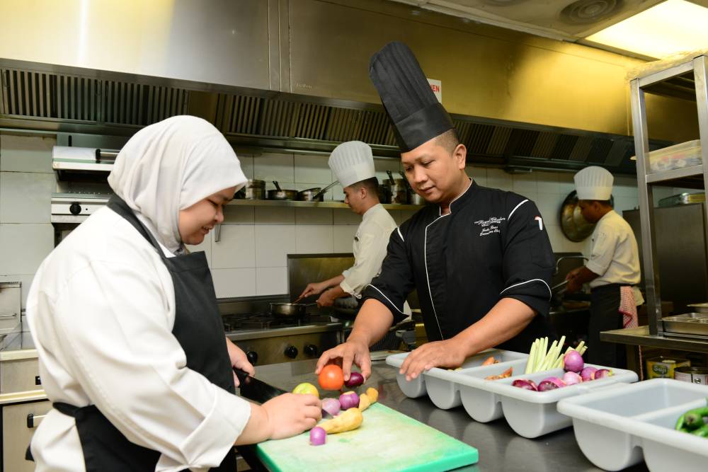 Chef Sabri Soid , Cipta Nama Antara 10 Chef Terbaik Di Rantau Asia