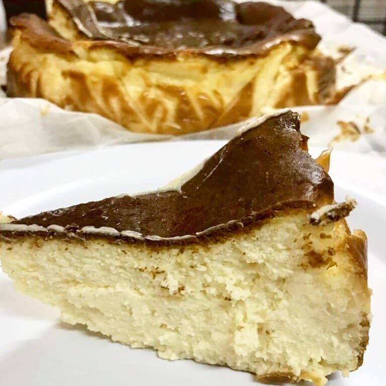 Resipi Basque Burnt Cheese Cake Mudah, Sedap & Tak Guna Banyak Bahan.