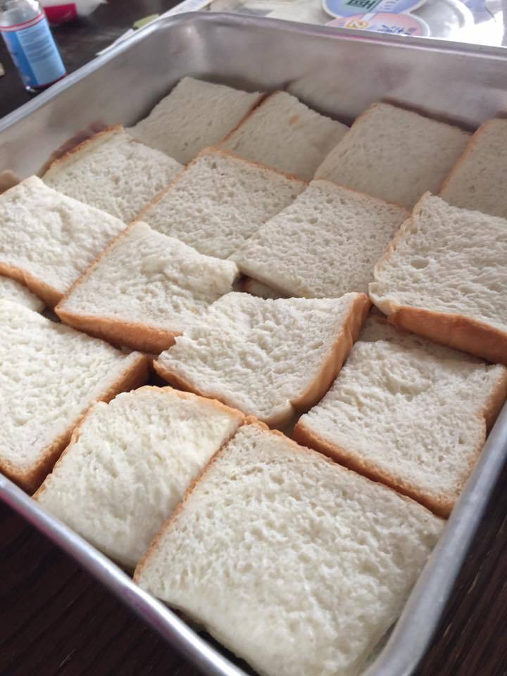 Cara Buat Puding Roti Keju Sedap Guna Lebihan Roti Sandwic.