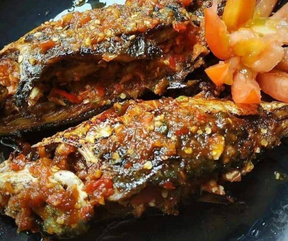 Cara Buat Cencaru Sumbat Pedas, Sedap Dimakan Dengan Nasi Panas