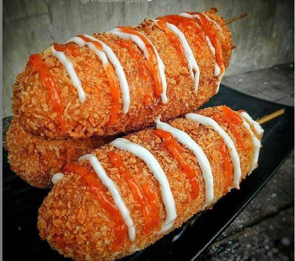 Buat Sendiri 2 Versi Corn Dog Yang Mudah & Sedap, Gerenti Anak Suka.