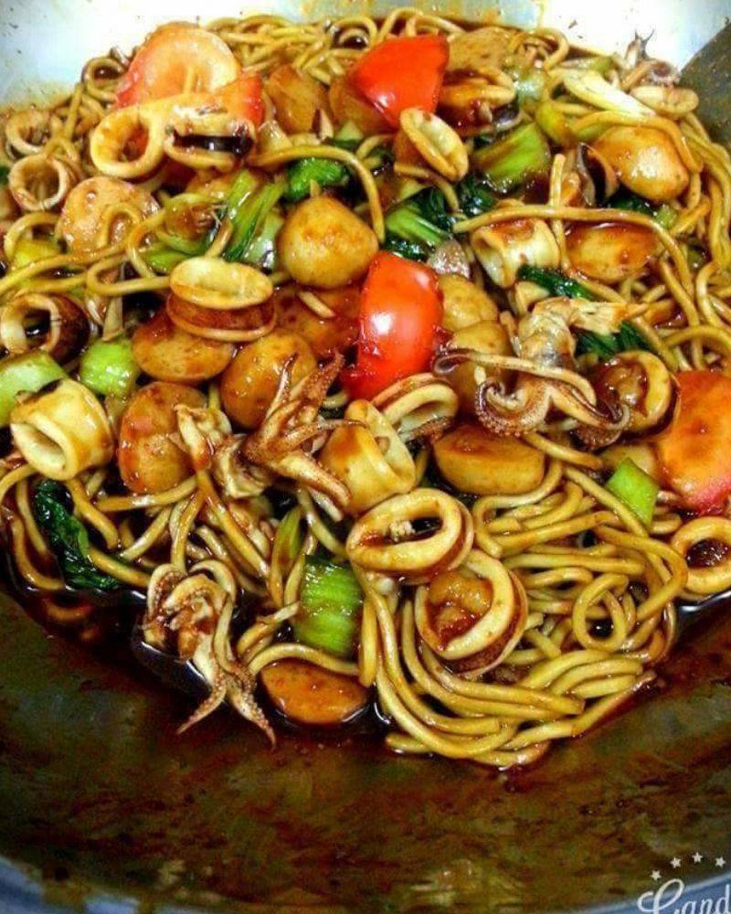 Mi Goreng Basah, Cepat Aje Licin Pinggannya