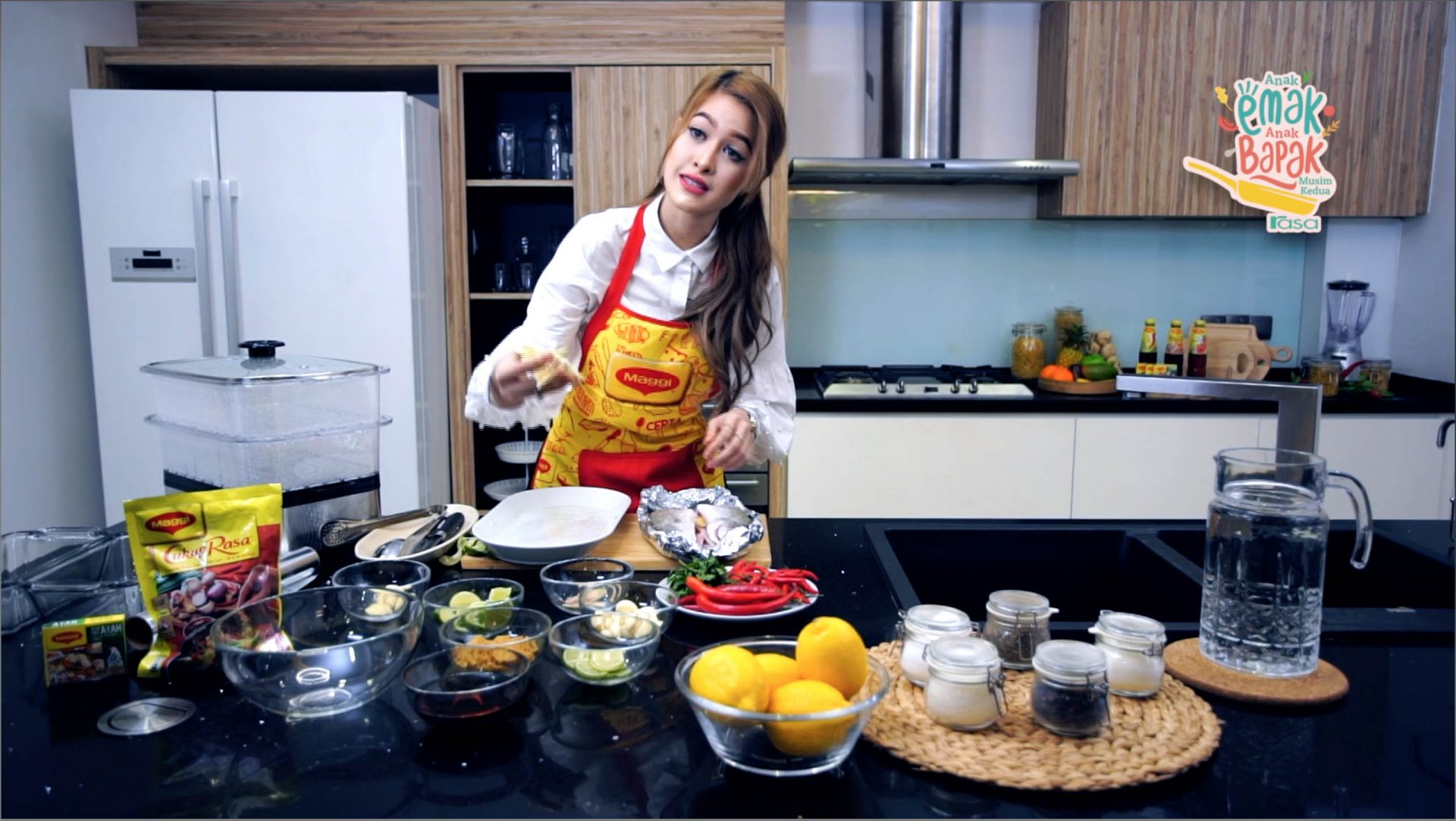 Datin Paduka Eina Azman Masak Apa Tu Rasa Anak Emak Anak Bapak Musim Ke 2 Ep 1