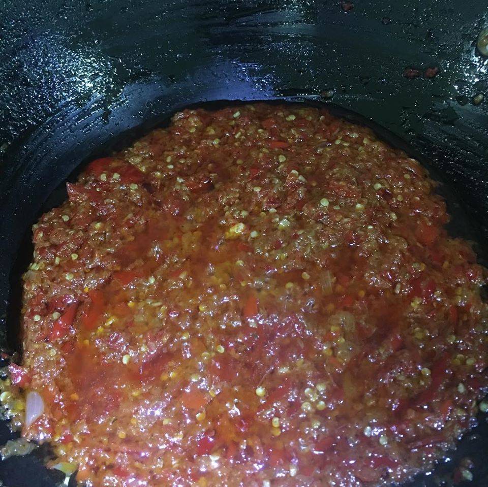 Sambal Ayam Penyet Padu Macam Dekat Kedai. Ini Cara Mudah Membuatnya