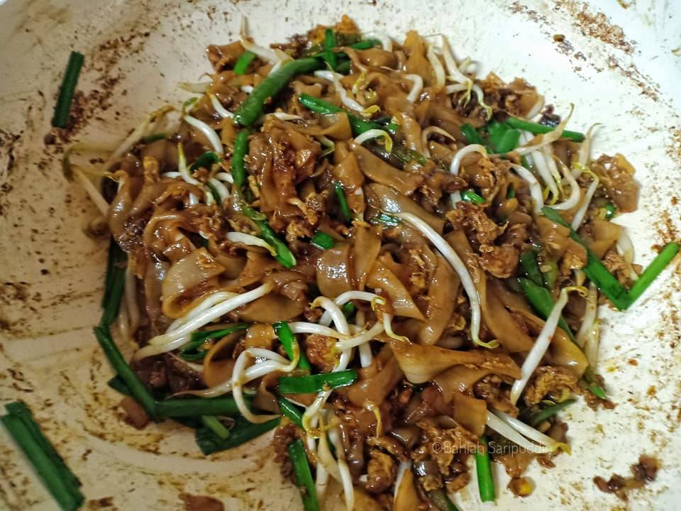 Cara Masak Kuetiau Goreng Ringkas Sedap, Mudah & Tak Hancur.
