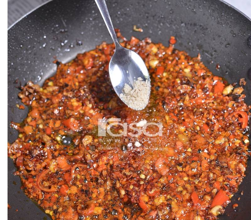 Udang Goreng Cili Daun Ketumbur Ni Sungguh Sedap & Garing.