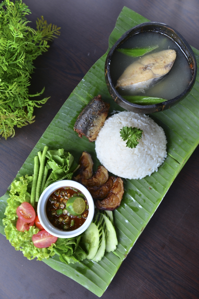 Tempurung Kitchen Tawar Makanan Kelantan Premium Pada Harga Berpatutan