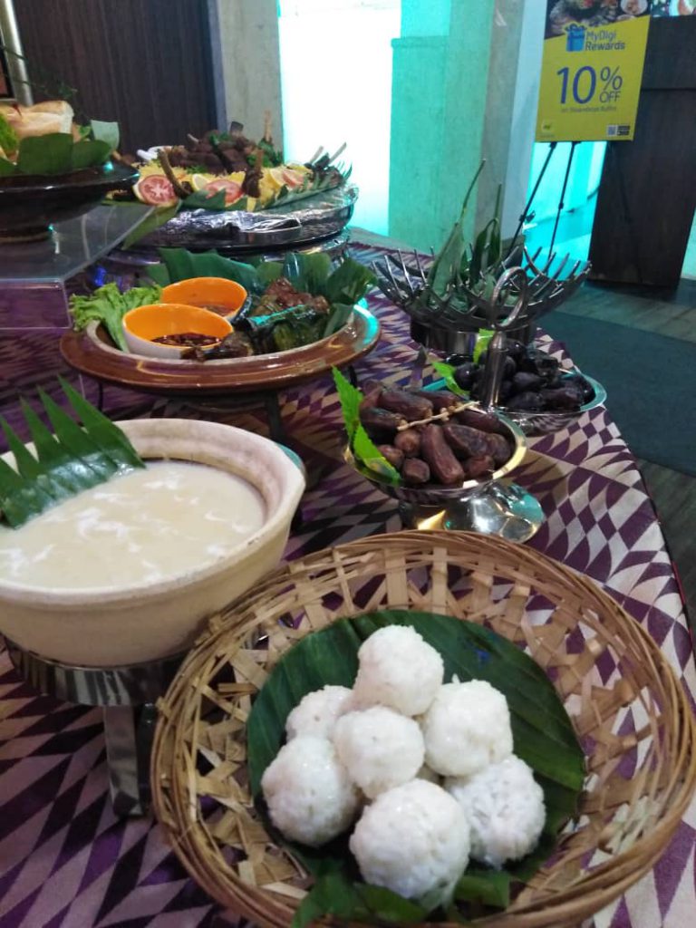 Menu Tradisional Asia Untuk Bufet Ramadan Di Sime Darby Convention Centre Kuala Lumpur