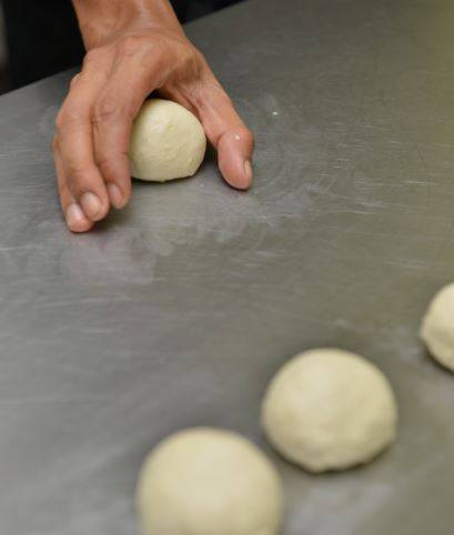 Cara Buat Roti Inti Kari Ayam Kentang Yang Sedap &#038;Gebu.