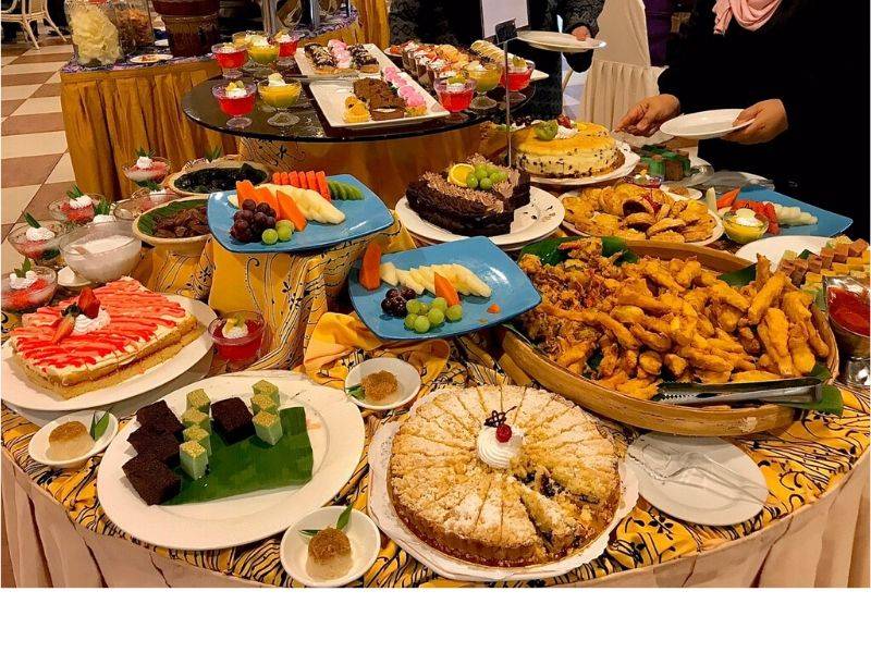 Lebih 100 hidangan Bufet Ramadan 2020 &#8216;Sajian Nostalgia&#8217; Di KDE.