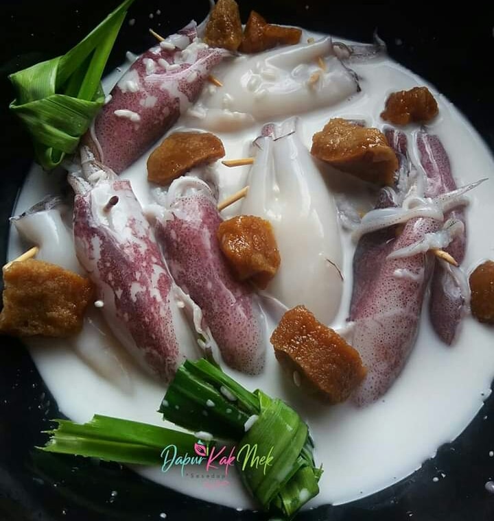 Lemak Manis, Inilah Dia Ketupat Sotong Kelantan