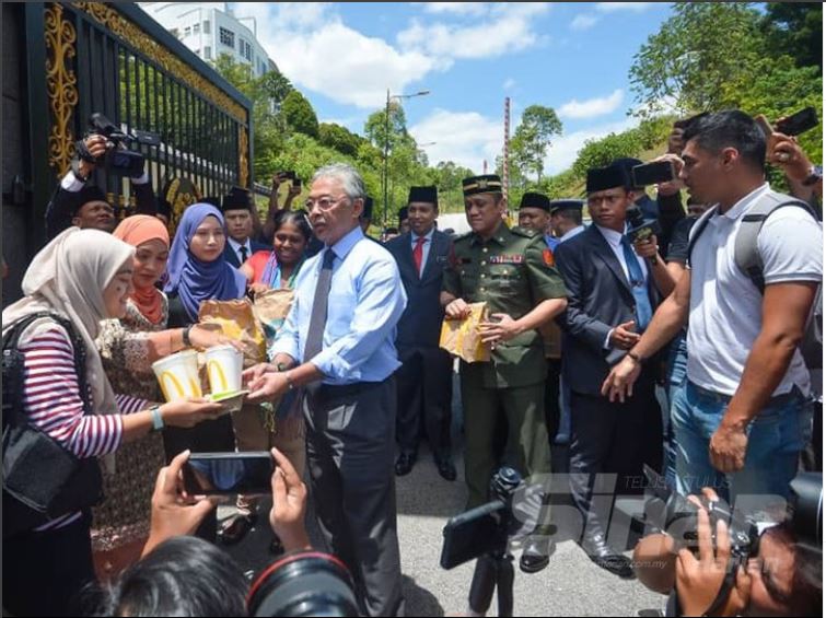 Keperihatinan Yang Di Pertuan Agong Menyentuh Hati Rakyat