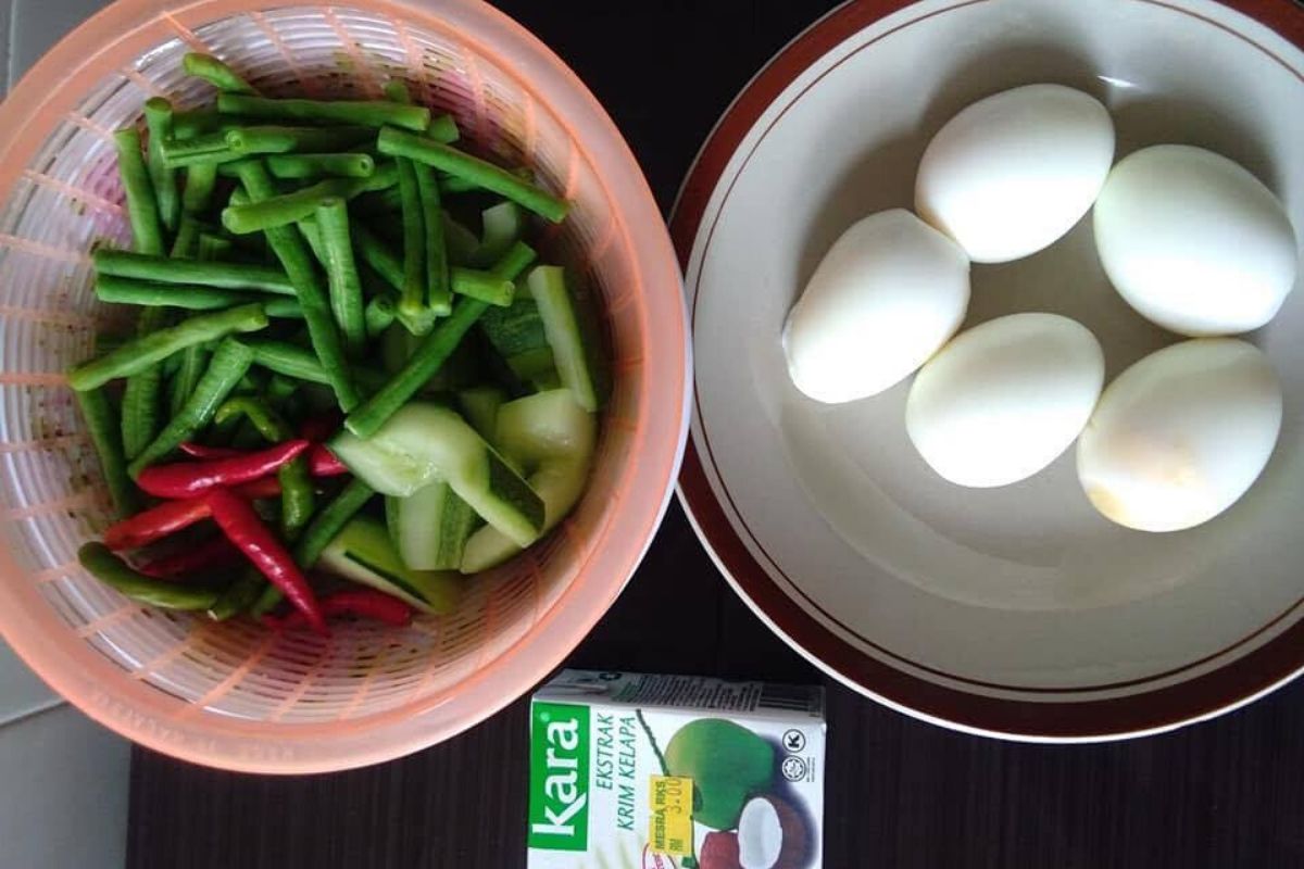 Gulai Nasi Berlauk Kelantan Stail. Memang Lazat Berganda-ganda .