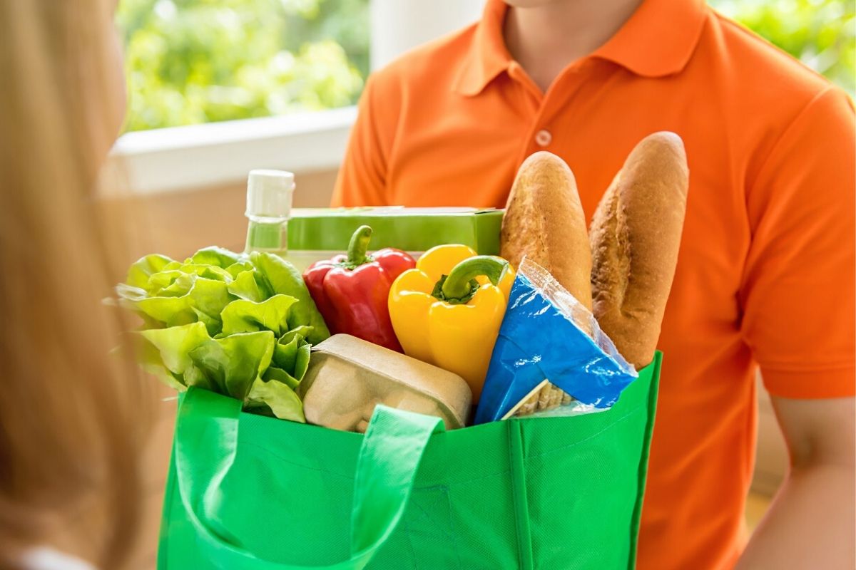 Usah Bersesak Di Pasaraya, Duduk Rumah & Beli Online Aje.