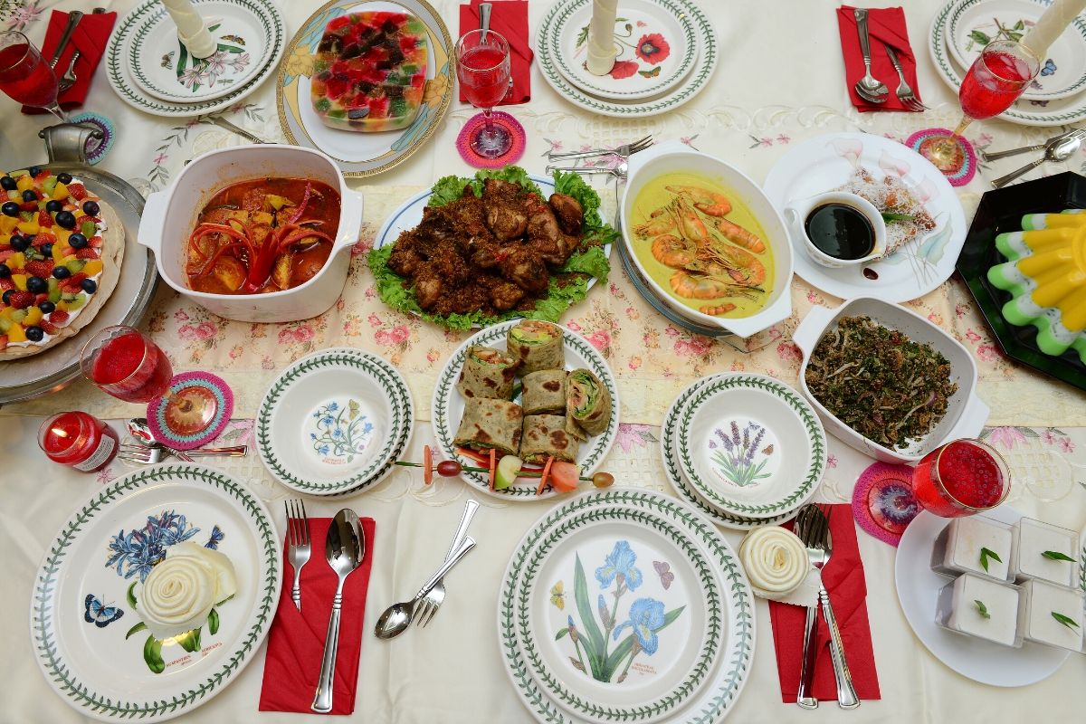 Datin Norlizah Attan Masak Kerabu Kerang Istimewa & Capati Gulung Ayam