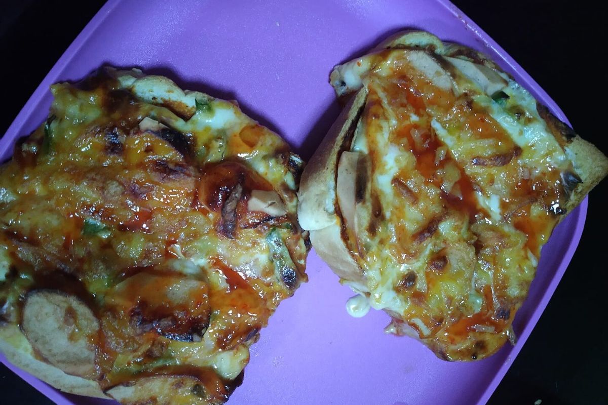 Piza Homemade Guna Roti Sandwic, Sedap Sungguh